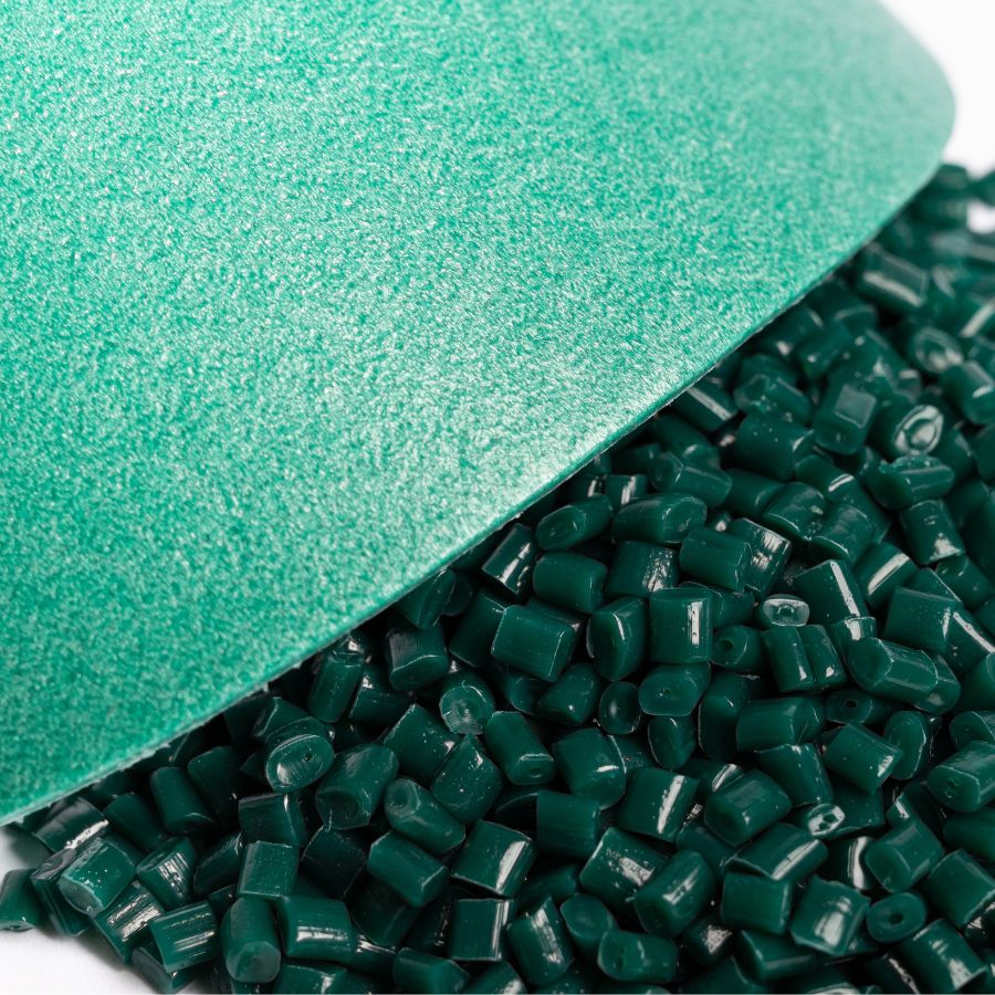 New recycled visors from fishing nets